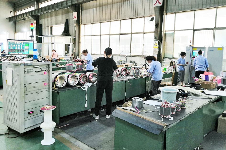 艾普智能--三相工業(yè)電機定子測試系統(tǒng)應用現場