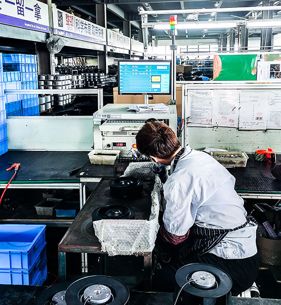 艾普智能—風(fēng)機(jī)電機(jī)測(cè)試系統(tǒng)應(yīng)用現(xiàn)場(chǎng)