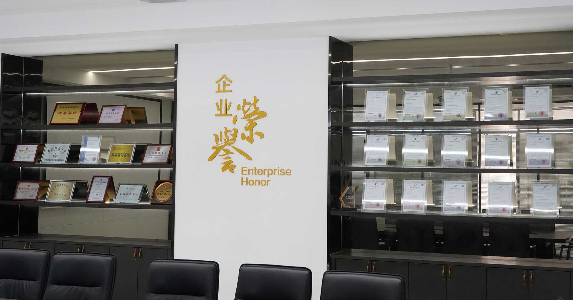 無(wú)刷電機(jī)測(cè)試系統(tǒng)：艾普智能推動(dòng)國(guó)產(chǎn)化電機(jī)測(cè)試技術(shù)升級(jí)